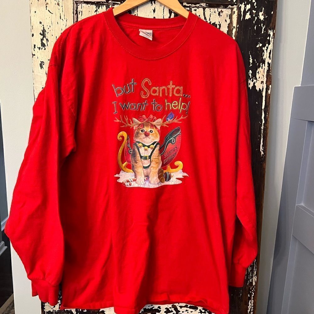Vintage Santa Christmas cat long sleeve unisex T-shirt. Size XL.